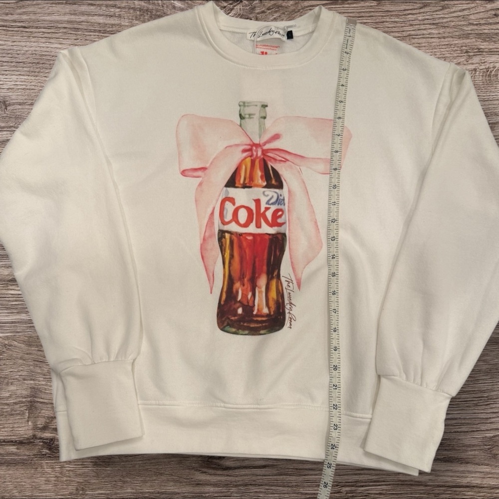 THE LAUNDRY ROOM Diet Coke Pink Bow Oversized Sweatshirt White Size Small - Picture 10 of 10